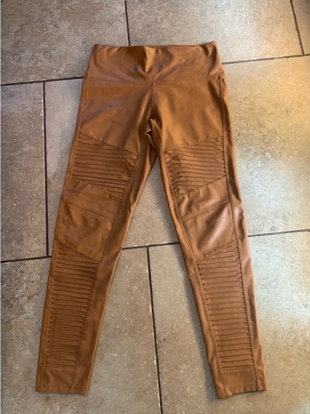 7 For All Mankind Tan Vegan Leather Moto Pull On Leggings – Size M